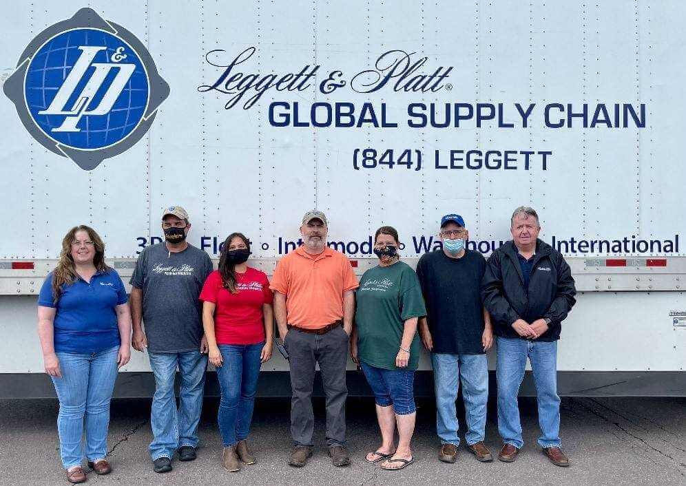 Pictured left to right: Becky Kramer, Randy Swackhammer, Sarah Hagerty, Pat Levandoski, Debbie Hontz, Martin Bronzburg and Bob Golden